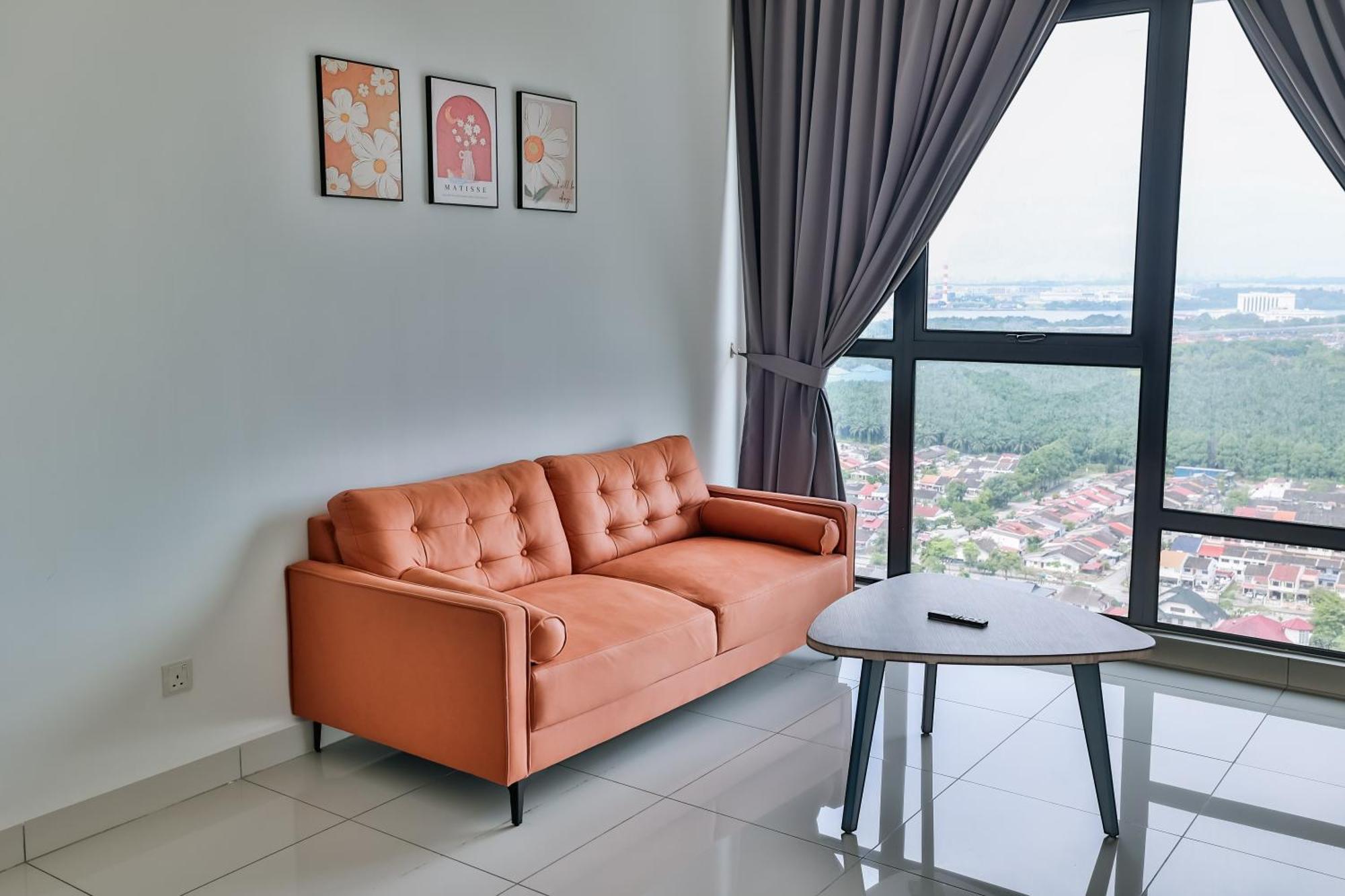 Southkey 2br, 5-7 Pax, Wifi, Mid Valley Jb,free Parking Apartment